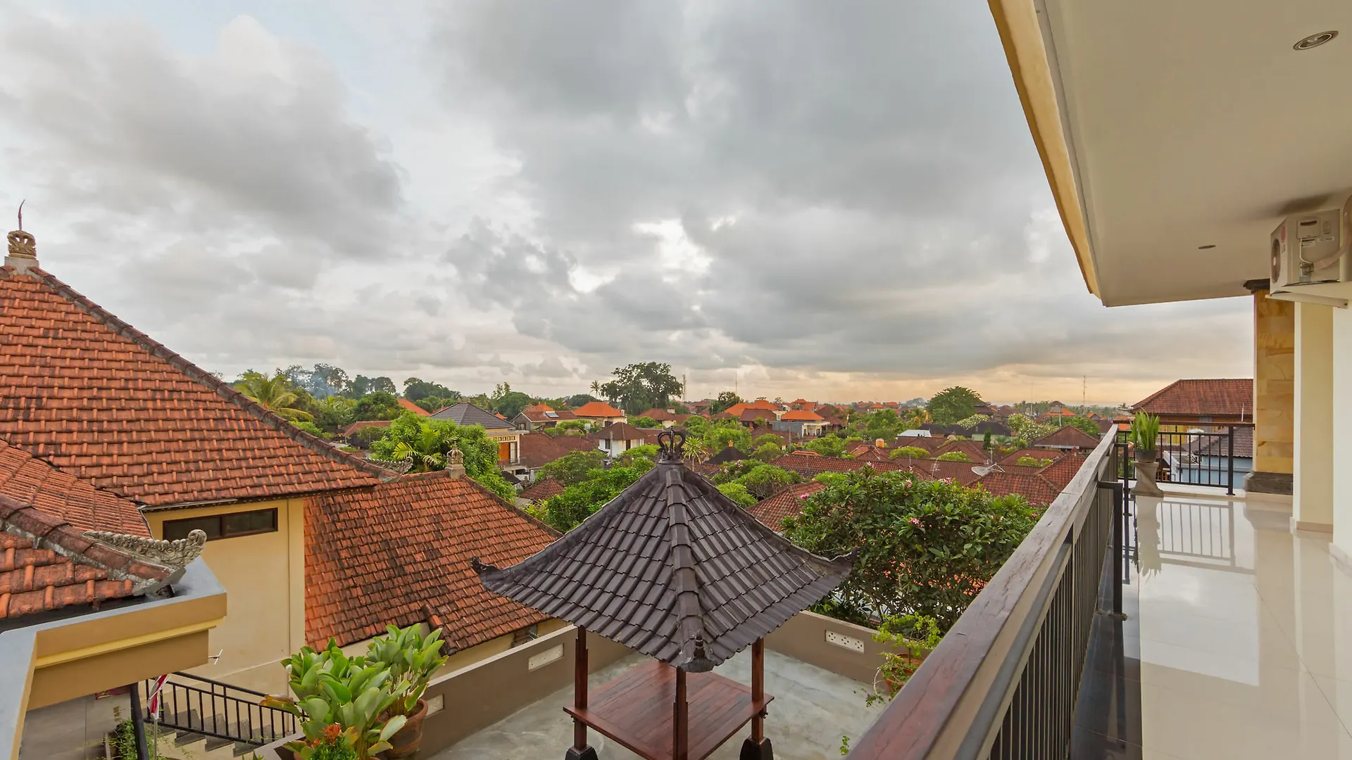 The Tunjung Ubud Retreat Guest house